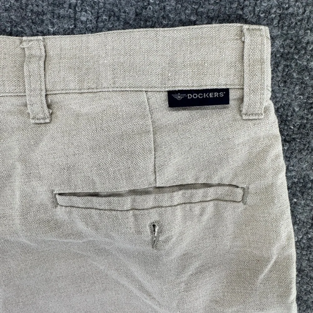 Dockers Pleated Shorts Men 34 Beige Solid 90's Linen Blend Relaxed Beige Casual